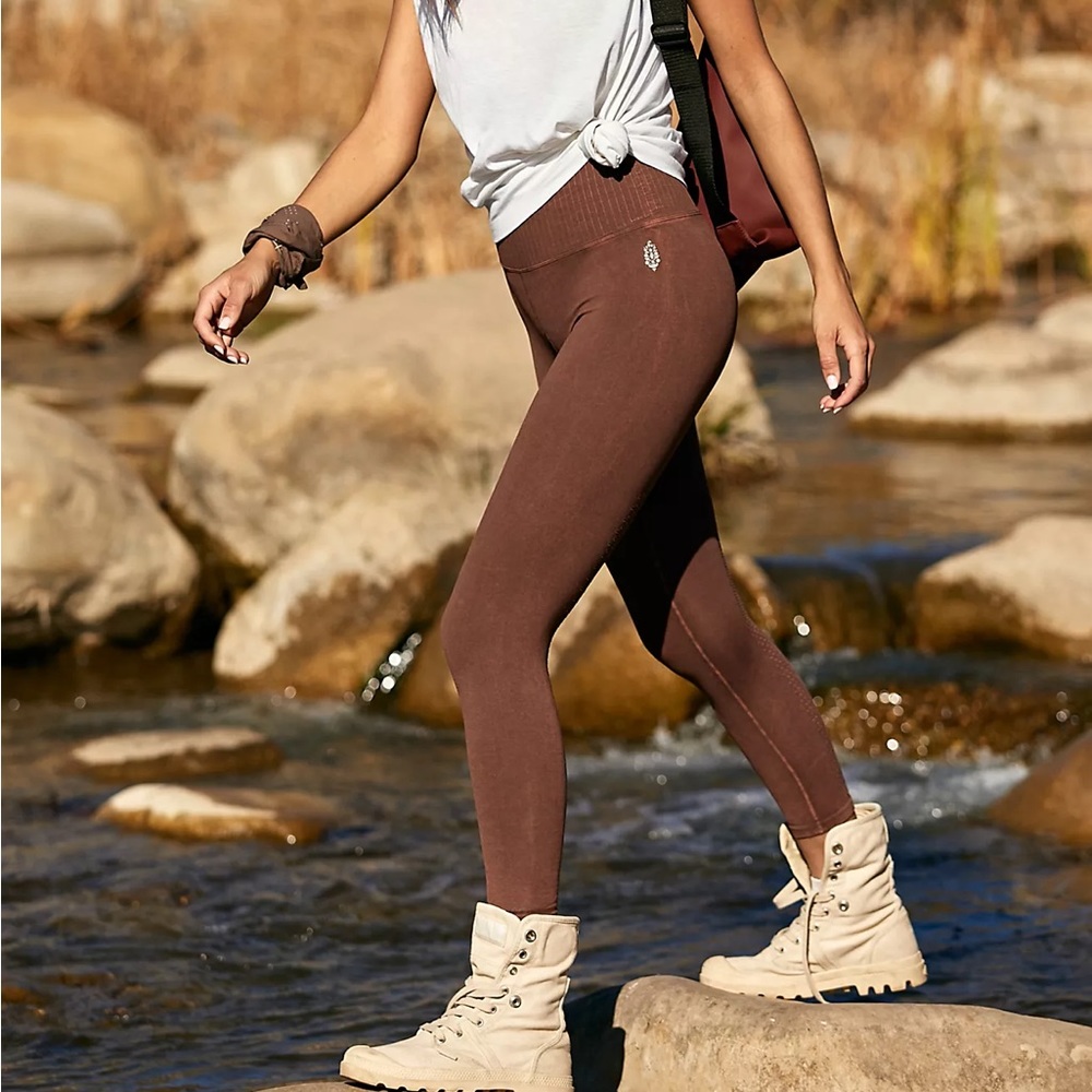 Free People High rise 7/8 Length Good Karma Legging